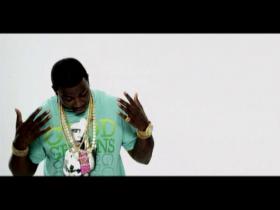 Yo Gotti 5 Star Bitch (feat Nicki Minaj, Trina & Gucci Mane) (remix)